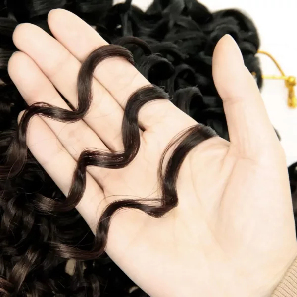 Deep Wave Braiding Hair - Image 4