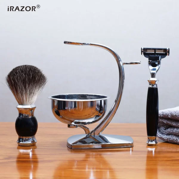 4 in 1 Men Shaving Kit - Image 4