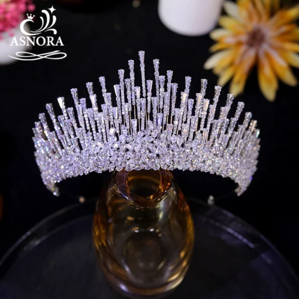 ASNORA New Luxury Cubic Zirconia Big Crown Tiara